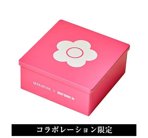 流れるお菓子の画像